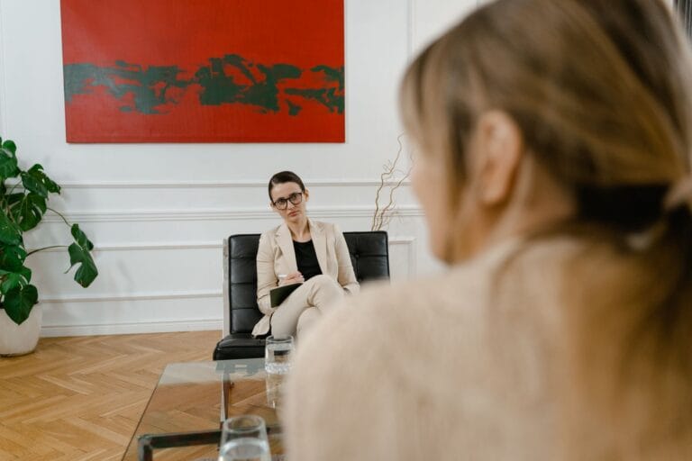 Terapia psychodynamiczna: jak działa, ile trwa i dla kogo przynosi najlepsze efekty?